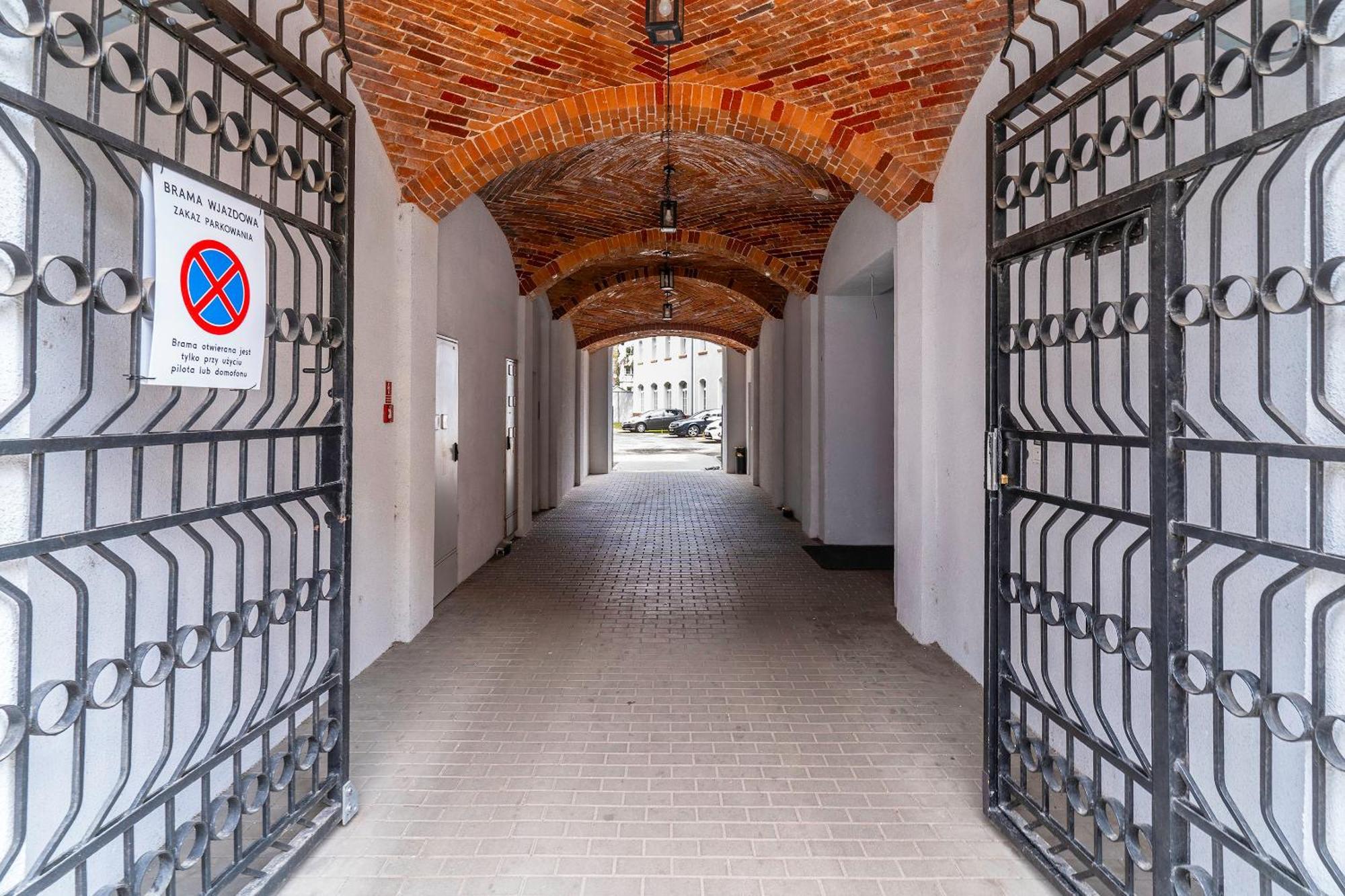 Loft City Center Apartments- Parking, Wifi, 24H Check-In Wrocław Zewnętrze zdjęcie